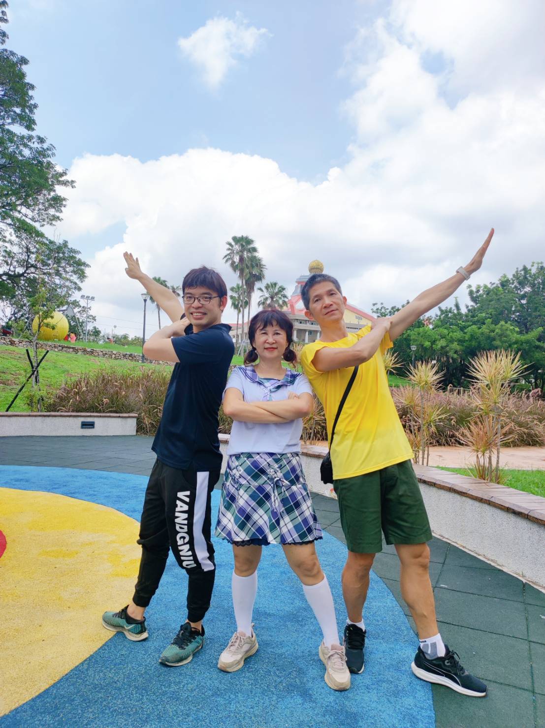 感謝相伴天使三劍客陪伴家園寶貝(標題圖檔)