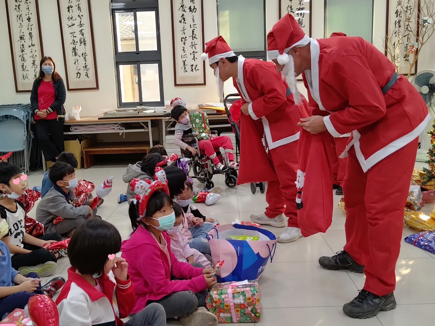 冠廷叔叔與我們歡度聖誕(標題圖檔)