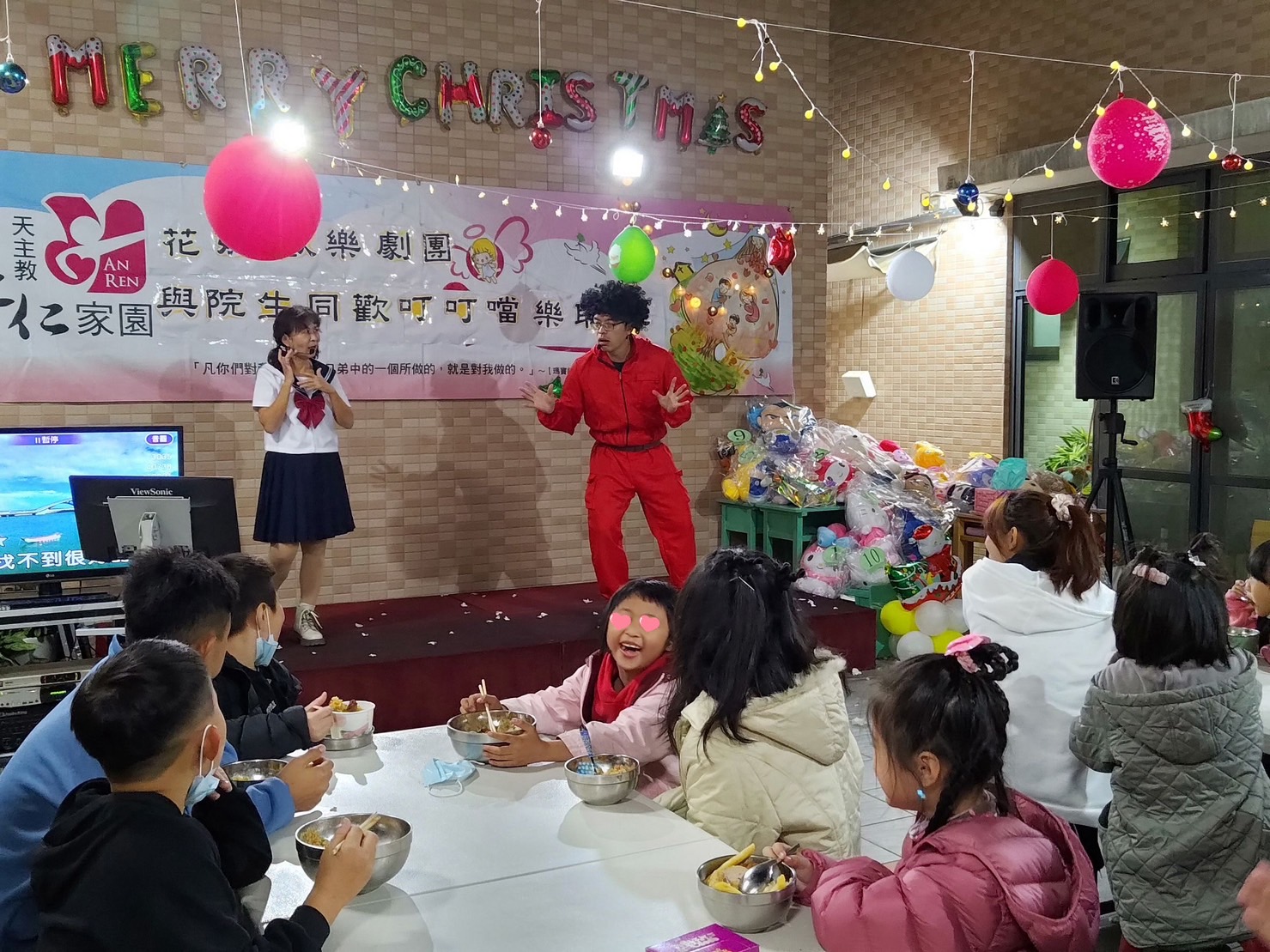 花媽歡樂劇團與院生同歡：叮叮噹樂耶誕(標題圖檔)