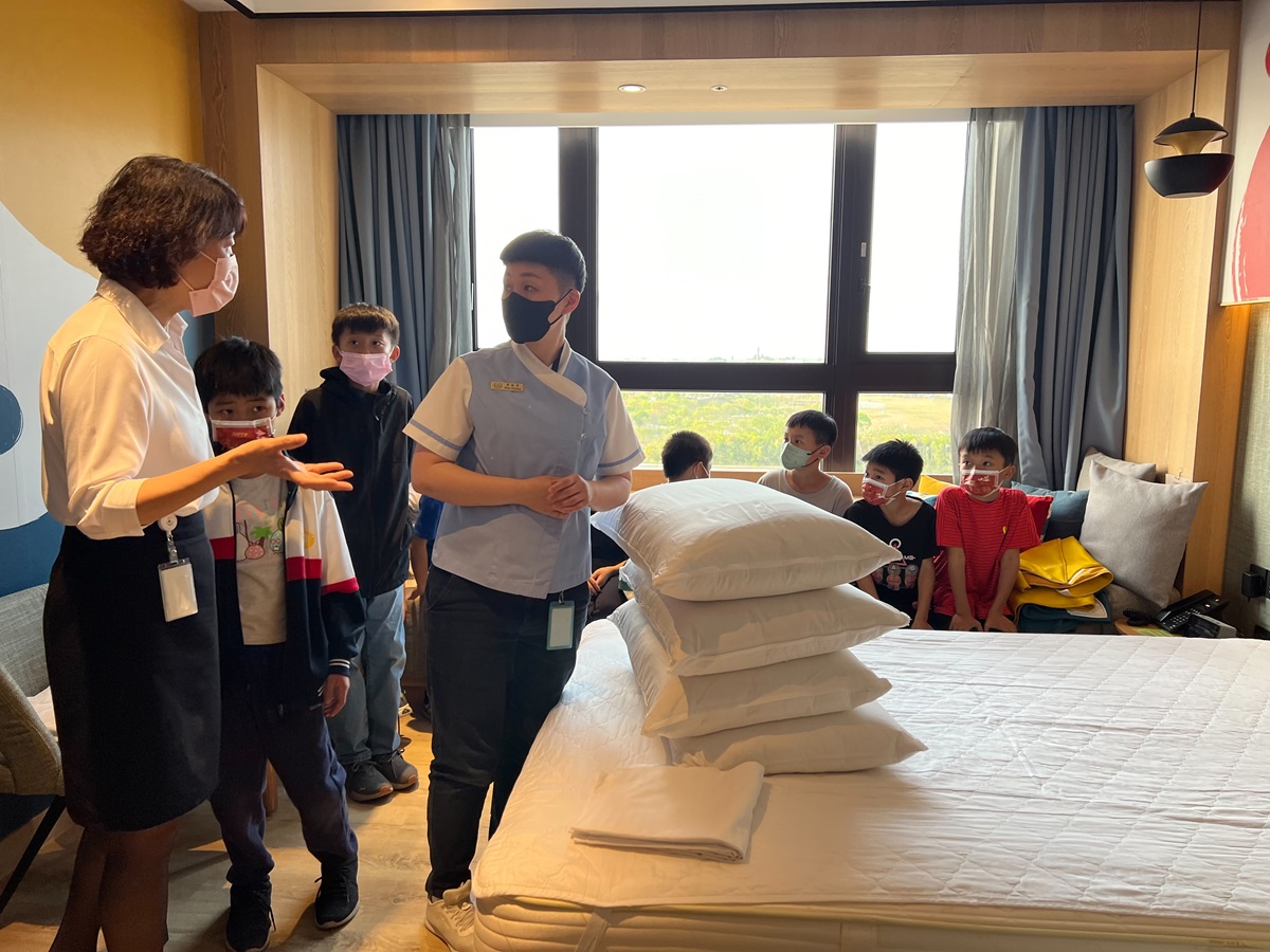 長榮文苑酒店與院生同歡：房務工作體驗及休憩設施(標題圖檔)