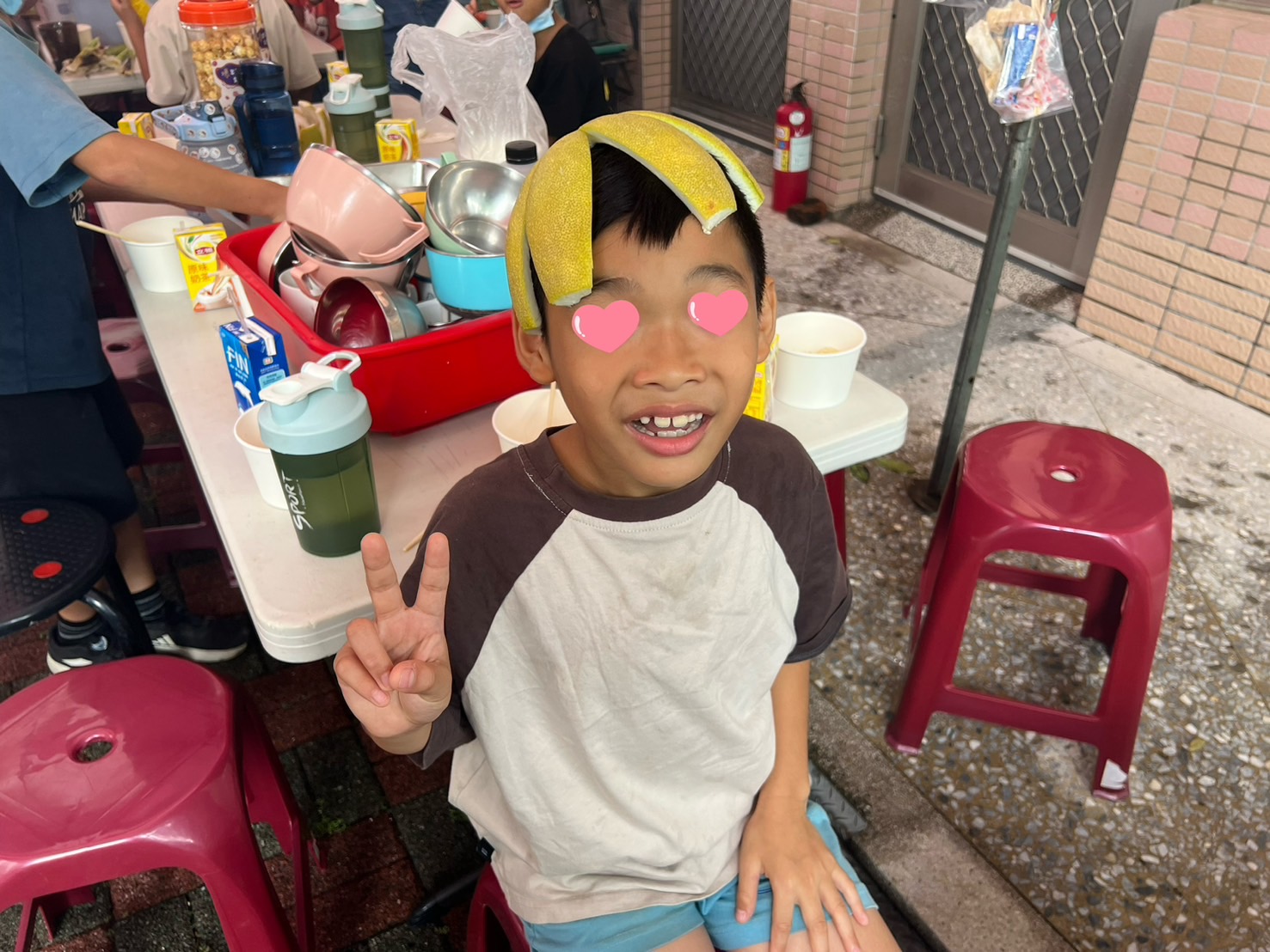 東玄宮膳食團與院生同歡中秋烤肉美食(標題圖檔)