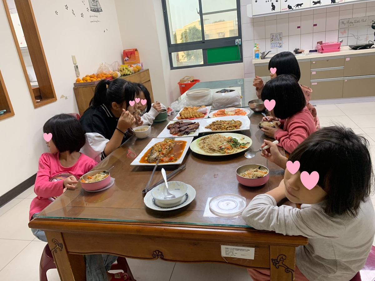 嘿皮平價烤蚵熱炒店送愛安仁：美味晚餐(標題圖檔)