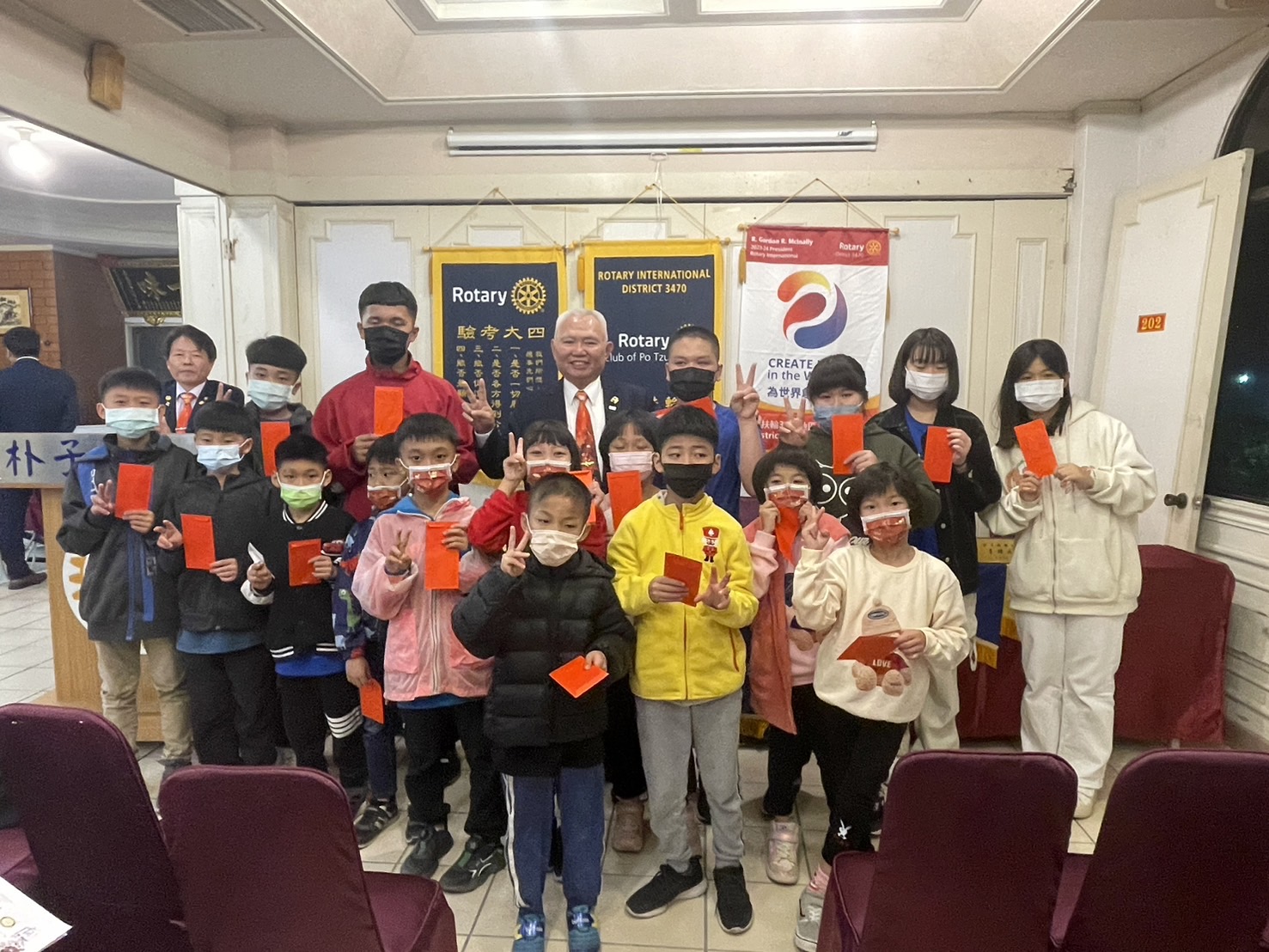 朴子扶輪社與院生同歡：歡度元宵(標題圖檔)